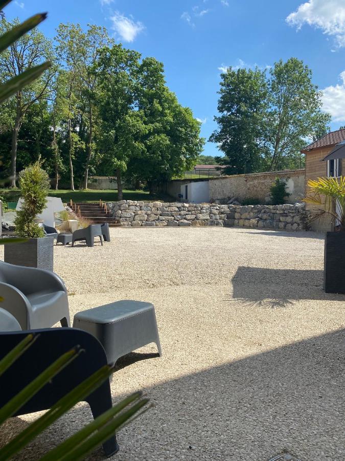 Le Domaine Des Sources Bed and Breakfast Saint-Martin-dʼAblois Eksteriør billede