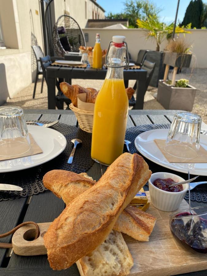 Le Domaine Des Sources Bed and Breakfast Saint-Martin-dʼAblois Eksteriør billede