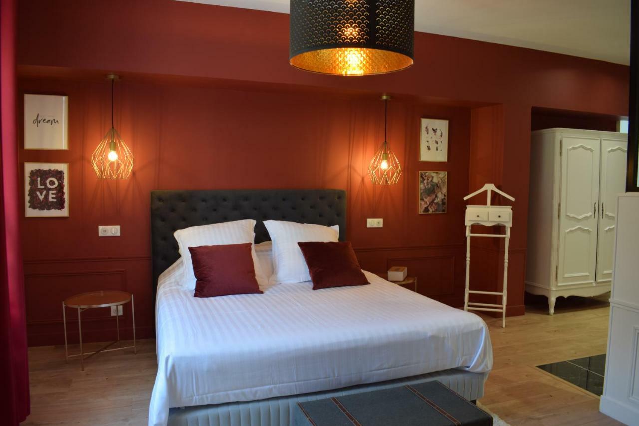 Le Domaine Des Sources Bed and Breakfast Saint-Martin-dʼAblois Eksteriør billede